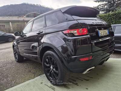 Land Rover Range Rover Evoque 5p 2.2 sd4 Dynamic 190 cv auto Total Black T Pano Nero usata Nave