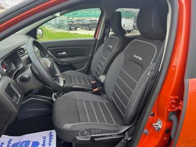Dacia Duster 1.0 TCe GPL 4x2 Journey Arancione usata Monte Porzio