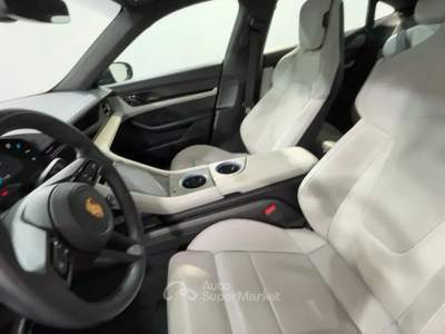 Porsche Taycan PORSC TAYCAN TURBO S AUTO Taycan Turbo S auto Nero usata Roma