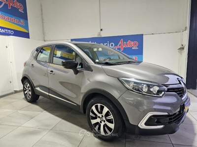 Renault Captur dCi 8V 90 CV Start&Stop Energy Grigio usata ADRANO
