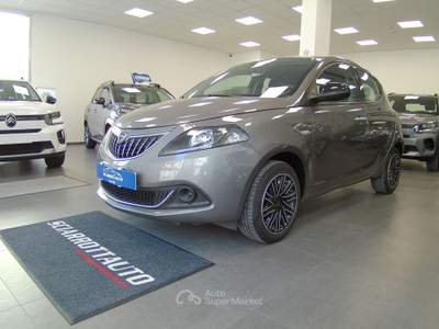 Lancia Ypsilon Lancia Ypsilon 1.0 FireFly 5 porte S&S Hybrid Silver Plus usata Favara