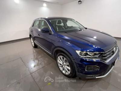 Volkswagen T-Roc VOLKS T-ROC 2.0 TDI ADVANCED 4MOTION DSG T-Roc 2.0 tdi Advanced 4motion dsg Blu/Azzurro usata Roma