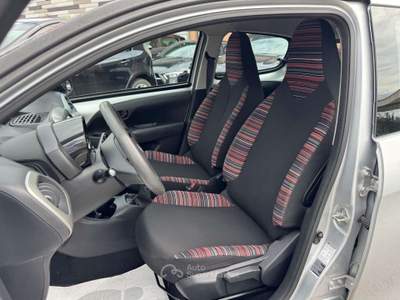Citroen C1 C1 1.0 VTI BENZINA 69CV 5 PORTE 2016 Argento usata Latina