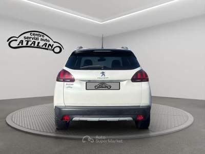 Peugeot 2008 BlueHDi 100 Black Matt Bianco usata Maniace