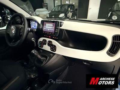 Fiat Panda 1.0 FireFly S&S Hybrid City Cross Blu/Azzurro usata Settimo Torinese