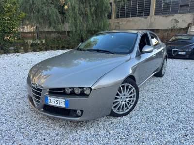 Alfa Romeo 159 JTDm 16V Argento usata Prato