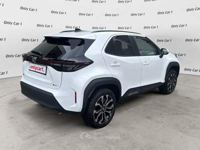 Toyota Yaris Cross 1.5H Trend E-CVT Bianco usata Comacchio