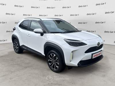 Toyota Yaris Cross 1.5H Trend E-CVT Bianco usata Comacchio