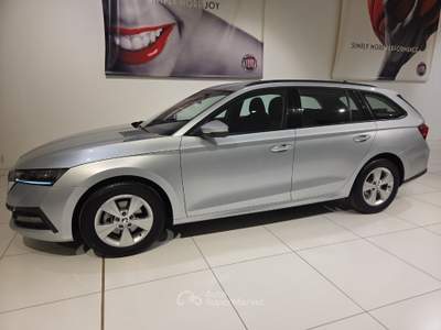 Skoda Octavia 2.0 TDI EVO 115cv EXECUTIVE Argento usata Fornovo di Taro