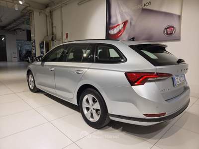 Skoda Octavia 2.0 TDI EVO 115cv EXECUTIVE Argento usata Fornovo di Taro