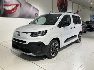 Fiat Doblò Passo Corto Benzina Magic Top 110cv Bianco usata Fornovo di Taro