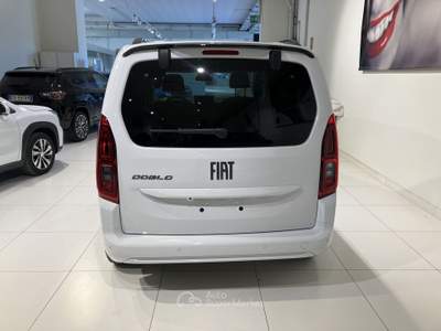 Fiat Doblò Passo Corto Benzina Magic Top 110cv Bianco usata Fornovo di Taro