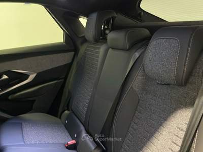 Peugeot 3008 Hybrid 145 Allure e-DCS 6 ****PROMO**** Bianco usata Sava