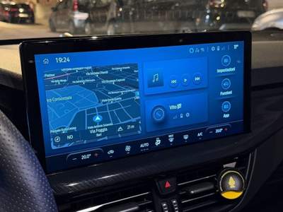 Ford Focus Hybrid 125 CV 5p. ST-Line X Nero usata Bari