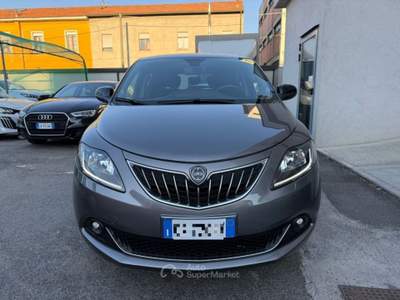Lancia Ypsilon 1.0 FireFly 5 porte S&S Hybrid Platino Grigio usata Varedo