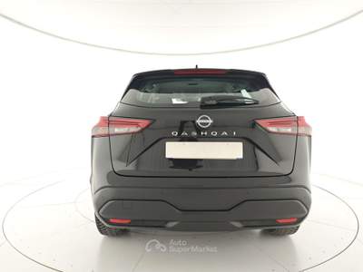 Nissan Qashqai MHEV 140 CV Business Nero usata Capua