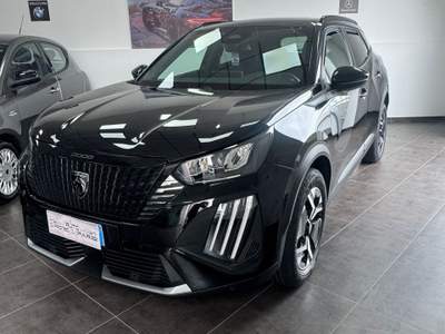 Peugeot 2008 PEUGEOT 2008 BENZINA Nero usata Sant'Antimo
