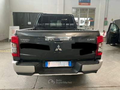 Mitsubishi L200 L200 double cab usata Odolo