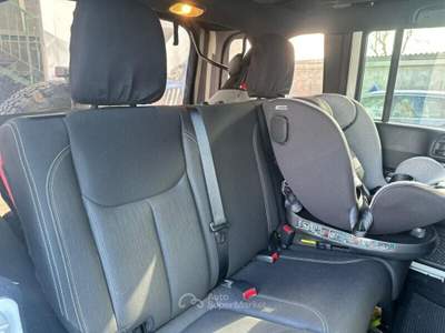 Jeep Wrangler Wrangler Unlimited 2.8 CRD DPF Rubicon Auto Bianco usata Asti