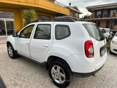 Dacia Duster 1.5 dci Laureate 4x2 110cv Bianco usata Altidona