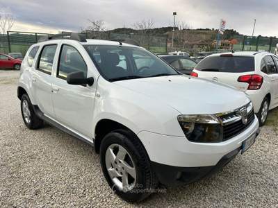 Dacia Duster 1.5 dci Laureate 4x2 110cv Bianco usata Altidona