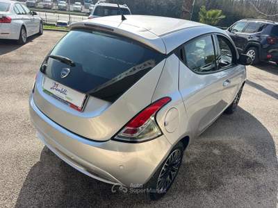 Lancia Ypsilon 1.2 GPL 69 CV 5 porte Platinum NEOPATENTATI Argento usata Pignataro Interamna