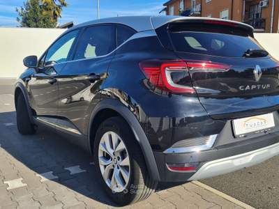 Renault Captur Renault Captur ECO-G 100 Intens #9311 Nero usata Samarate