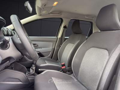 Dacia Duster 1.0 TCe 100 CV ECO-G 4x2 Essential Nero usata San Nicola la Strada