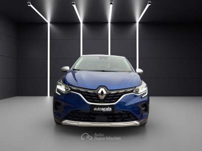 Renault Captur Plug-in Hybrid E-Tech 160 CV Intens Rosso usata Napoli