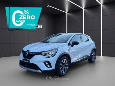 Renault Captur Plug-in Hybrid E-Tech 160 CV Intens Bianco usata San Nicola la Strada