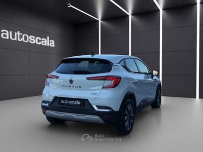 Renault Captur Plug-in Hybrid E-Tech 160 CV Intens Bianco usata Napoli
