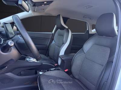 Renault Captur Plug-in Hybrid E-Tech 160 CV Intens Bianco usata Napoli