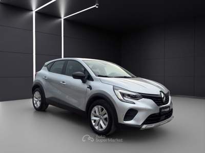 Renault Captur TCe 100 CV GPL Equilibre Argento usata Napoli