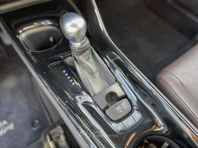 Toyota C-HR E-CVT Lounge Grigio usata Calvi Risorta