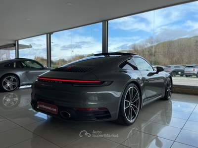 Porsche 911 992 Carrera S Verde usata Calvi Risorta