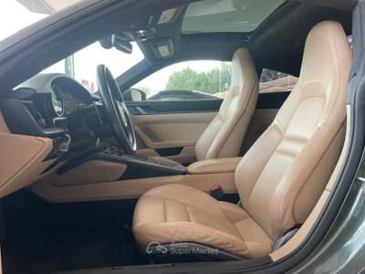 Porsche 911 992 Carrera S Verde usata Calvi Risorta