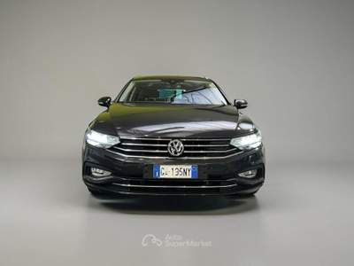 Volkswagen Passat Variant 1.6 tdi Business 120cv dsg Grigio usata Parma
