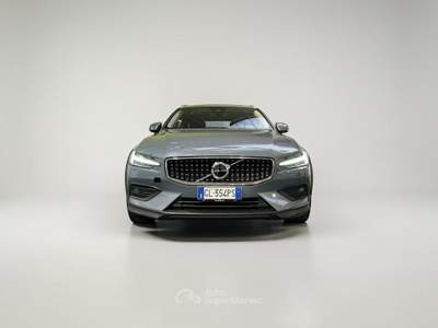 Volvo V60 Cross Country 2.0 B4 Ultimate Awd Auto Grigio usata Parma