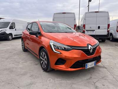 Renault Clio 1.0 sce Equilibre NO VINCOLI Arancione usata Anzio