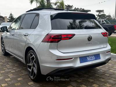 Volkswagen Golf 8 2.0TDI 150CV DSG TETTO NAVI LED AMBIENT FULL LIGHT Grigio usata Mesagne