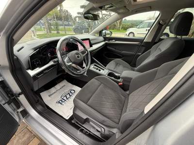 Volkswagen Golf 8 2.0TDI 150CV DSG TETTO NAVI LED AMBIENT FULL LIGHT Grigio usata Mesagne