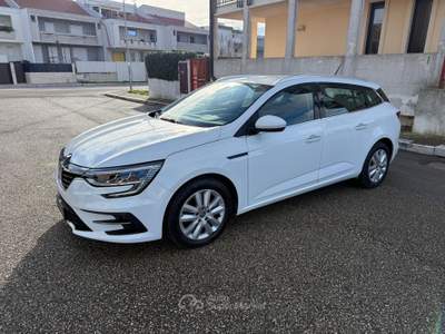 Renault Mégane RENAULT MÉGANE SPORTER STATION WAGON 1.5 DCI 85KW BLUE BUSINESS Bianco usata Altamura