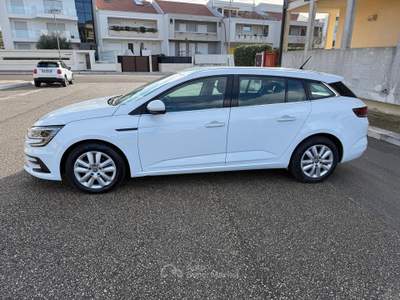 Renault Mégane RENAULT MÉGANE SPORTER STATION WAGON 1.5 DCI 85KW BLUE BUSINESS Bianco usata Altamura