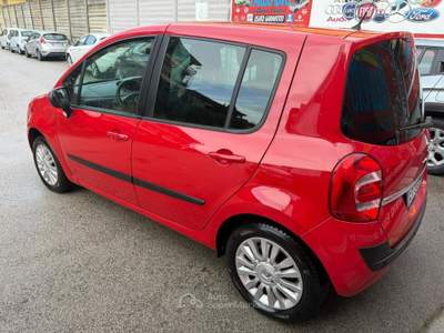 Renault Modus 1.6 113cv GPL AUTOMATICA - 2012 Rosso usata Giugliano in Campania