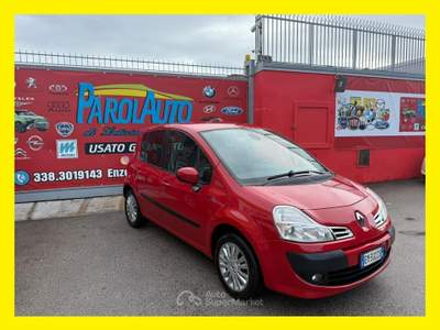 Renault Modus 1.6 113cv GPL AUTOMATICA - 2012 Rosso usata Giugliano in Campania