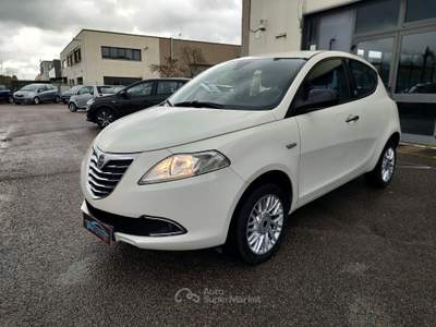Lancia Ypsilon UNICO PRORIETARIO METANO, NON FUMATORE Bianco usata Perugia