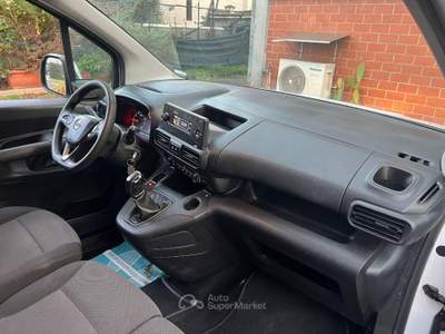 Opel Combo cargo 1.5d 100cv L1H1 Edition S&S mt5 E6.2 cargo 1.5d 100cv L1H1 Edition S&S mt5 E6.2 Bianco usata Prato
