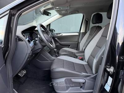Volkswagen Touran 1.5 TSI GOAL Navi ACC Keyless TravelAssist Nero usata Chiusa