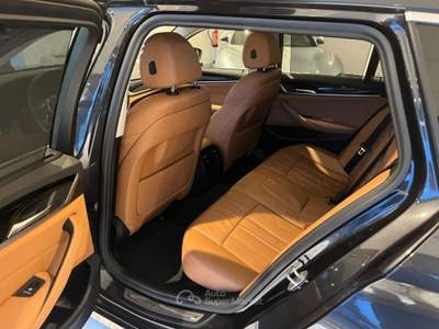 BMW Serie 5 530e e xDrive Touring Business Plug-In Grigio usata Noventa Vicentina