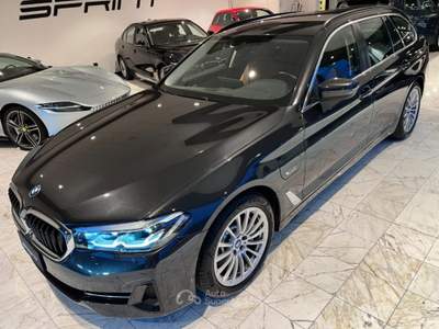 BMW Serie 5 530e e xDrive Touring Business Plug-In Grigio usata Noventa Vicentina